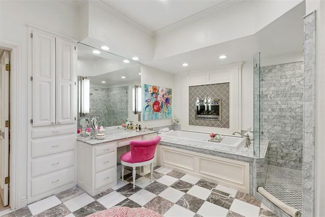 5033 Barnsteeple Court, Oklahoma City, OK 73142