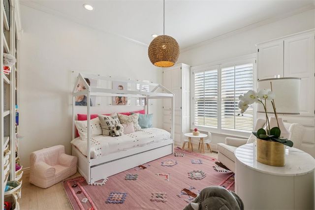 5033 Barnsteeple Court, Oklahoma City, OK 73142