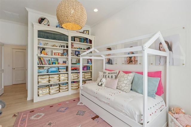 5033 Barnsteeple Court, Oklahoma City, OK 73142