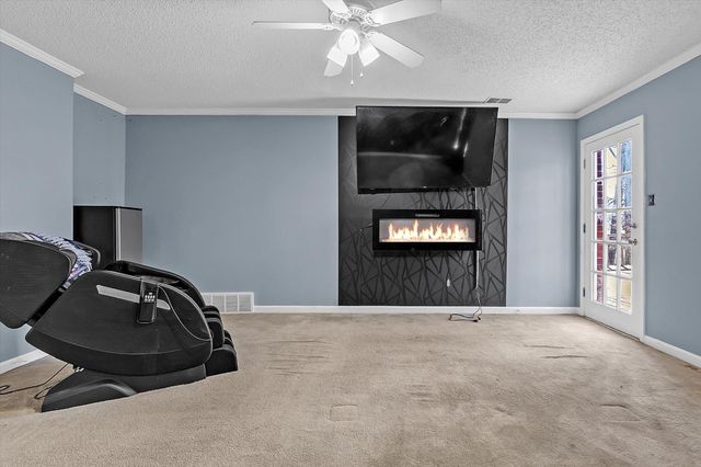 339 SUMMERFIELD LN, Memphis, TN 38018