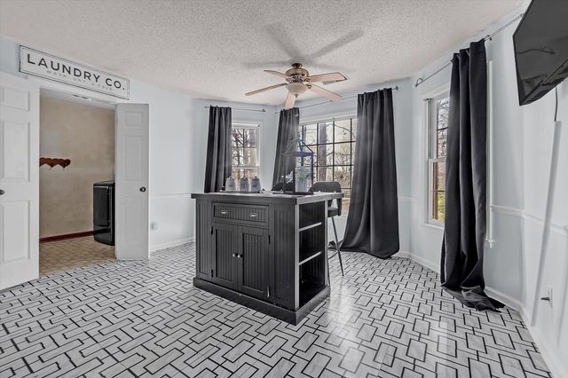 339 SUMMERFIELD LN, Memphis, TN 38018