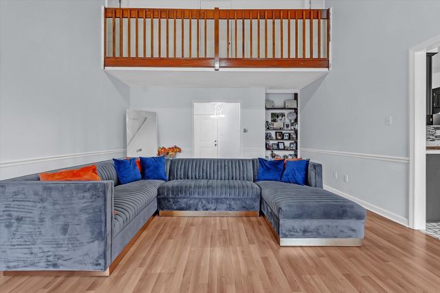 339 SUMMERFIELD LN, Memphis, TN 38018