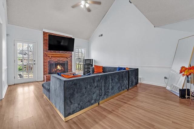 339 SUMMERFIELD LN, Memphis, TN 38018