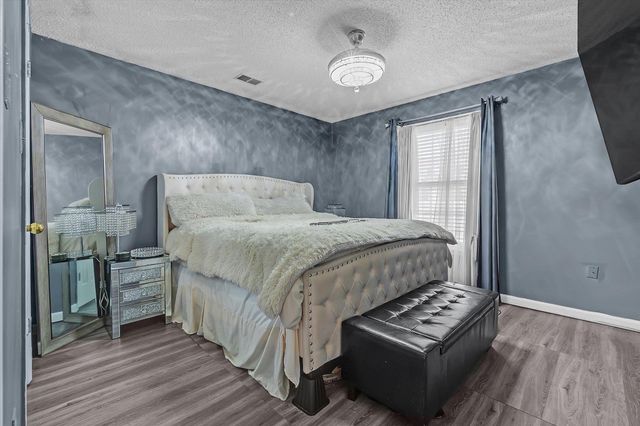 339 SUMMERFIELD LN, Memphis, TN 38018