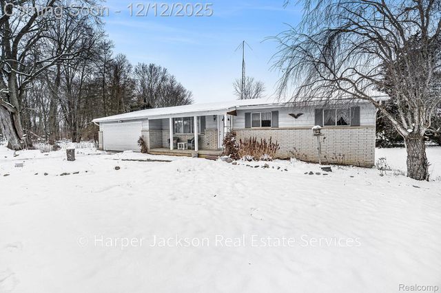 11637 E Lansing Road, Vernon Township, MI 48429