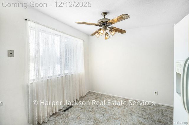 11637 E Lansing Road, Vernon Township, MI 48429