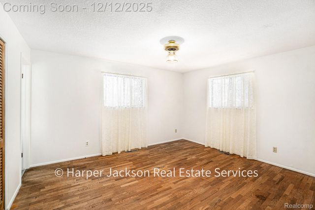 11637 E Lansing Road, Vernon Township, MI 48429