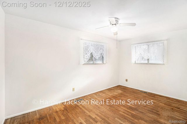 11637 E Lansing Road, Vernon Township, MI 48429