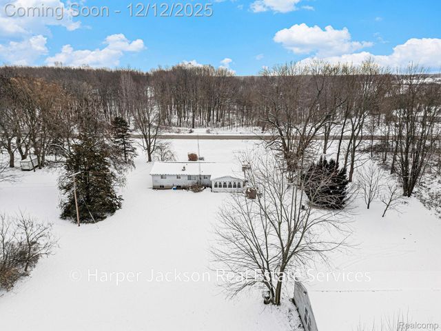 11637 E Lansing Road, Vernon Township, MI 48429