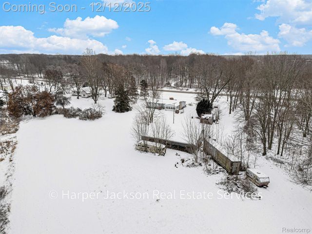 11637 E Lansing Road, Vernon Township, MI 48429