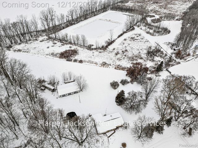 11637 E Lansing Road, Vernon Township, MI 48429