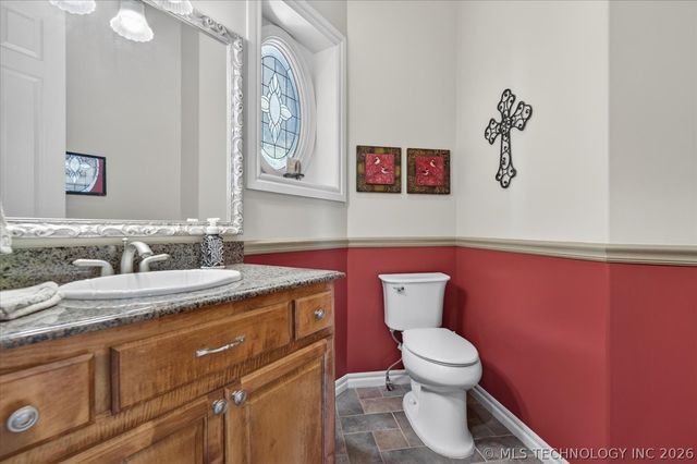 3710 E Mountain Road, Bartlesville, OK 74003