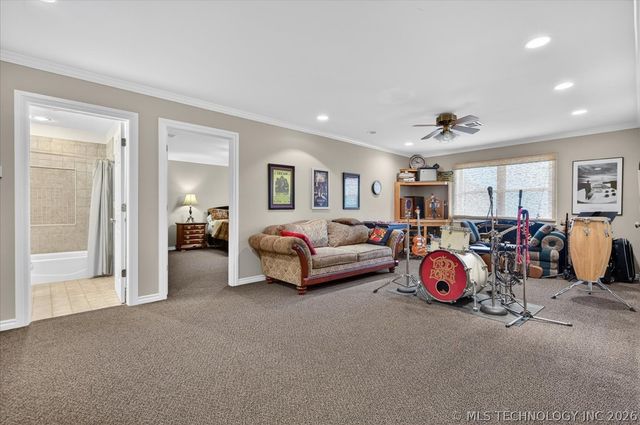 3710 E Mountain Road, Bartlesville, OK 74003