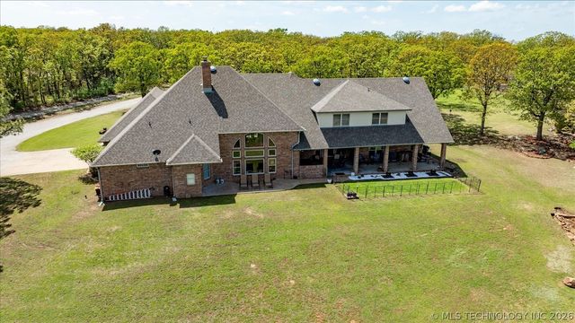 3710 E Mountain Road, Bartlesville, OK 74003