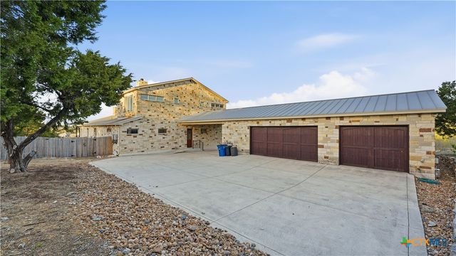 1035 Thunderbolt Road, Canyon Lake, TX 78133