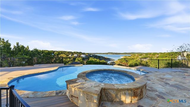 1035 Thunderbolt Road, Canyon Lake, TX 78133