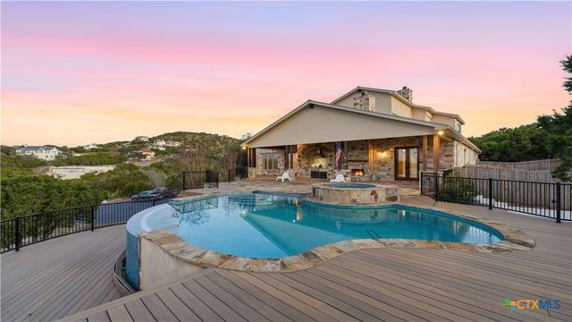 1035 Thunderbolt Road, Canyon Lake, TX 78133