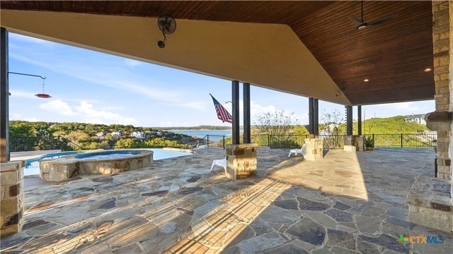 1035 Thunderbolt Road, Canyon Lake, TX 78133