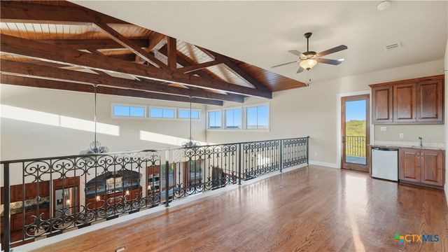 1035 Thunderbolt Road, Canyon Lake, TX 78133