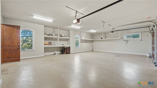 1035 Thunderbolt Road, Canyon Lake, TX 78133