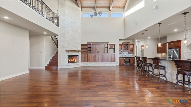 1035 Thunderbolt Road, Canyon Lake, TX 78133