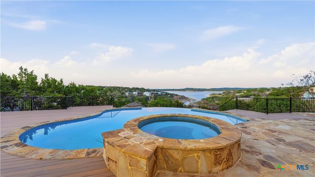 1035 Thunderbolt Road, Canyon Lake, TX 78133