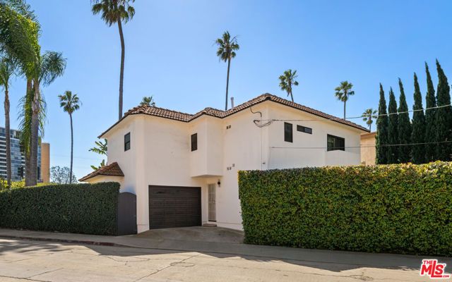 697 Washington Boulevard, Marina Del Rey, CA 90292