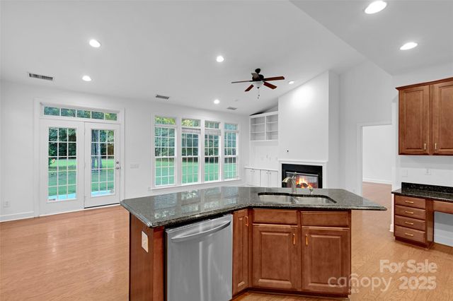 4737 Armorcrest Lane, Charlotte, NC 28277