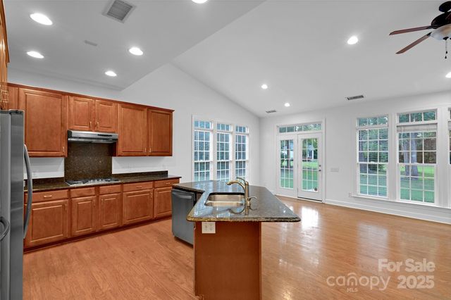 4737 Armorcrest Lane, Charlotte, NC 28277