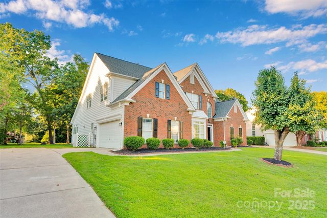 4737 Armorcrest Lane, Charlotte, NC 28277