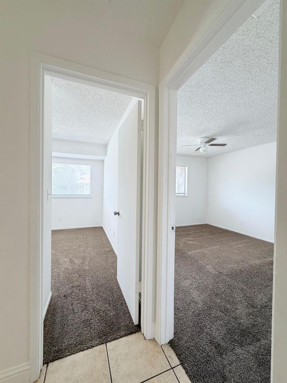 Image 14 of property listing at 1190 S Winery Avenue # 289, Fresno, CA 93727