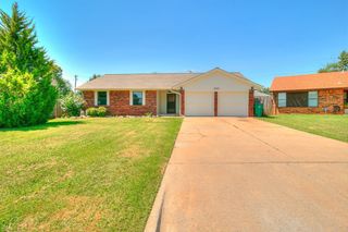 10325 S Hillcrest Drive, Oklahoma City, OK 73159