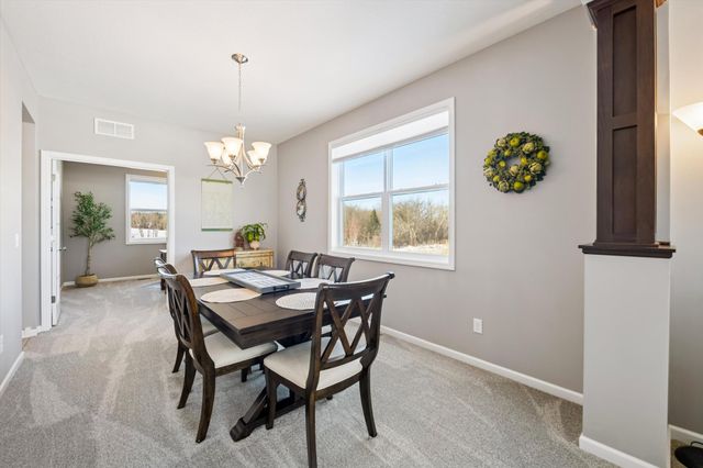 5256 Trailhead Lane SE, Prior Lake, MN 55372