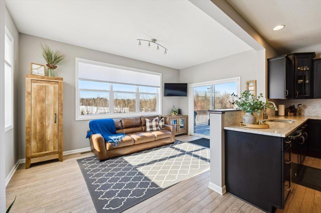 5256 Trailhead Lane SE, Prior Lake, MN 55372