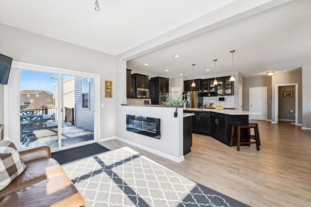 5256 Trailhead Lane SE, Prior Lake, MN 55372