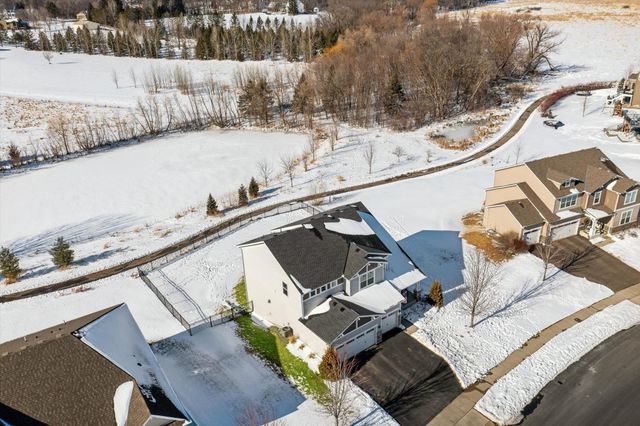 5256 Trailhead Lane SE, Prior Lake, MN 55372