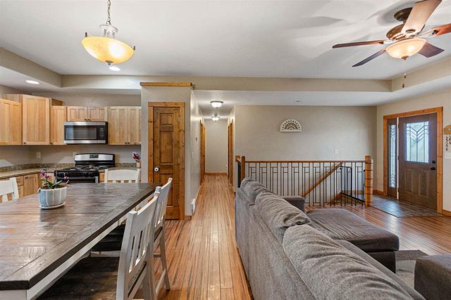 2270 LENSMIRE LANE, Waupaca, WI 54981