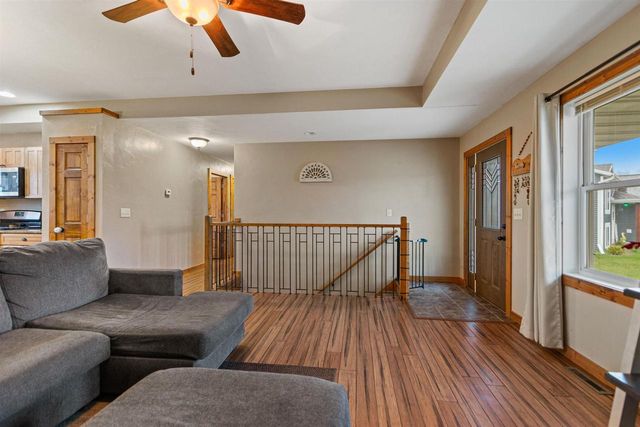 2270 LENSMIRE LANE, Waupaca, WI 54981