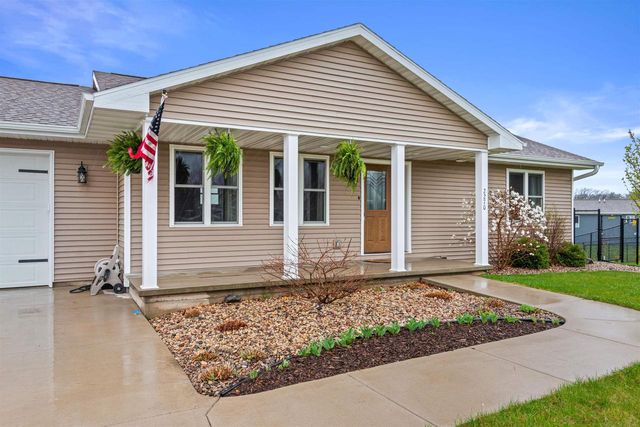 2270 LENSMIRE LANE, Waupaca, WI 54981