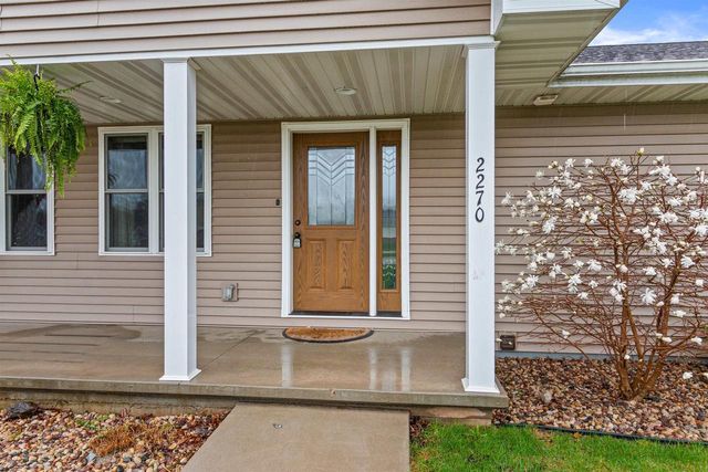 2270 LENSMIRE LANE, Waupaca, WI 54981