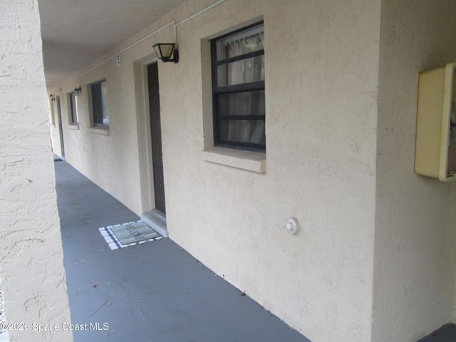 205 Palmetto Avenue 102, Merritt Island, FL 32953