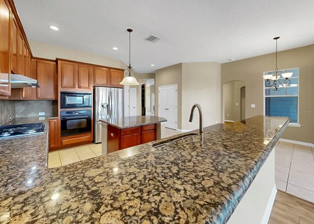 5704 SEA TROUT PLACE, Apollo Beach, FL 33572