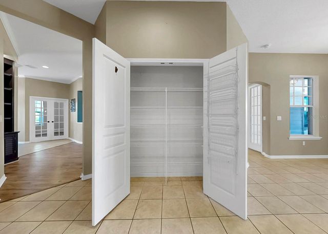 5704 SEA TROUT PLACE, Apollo Beach, FL 33572