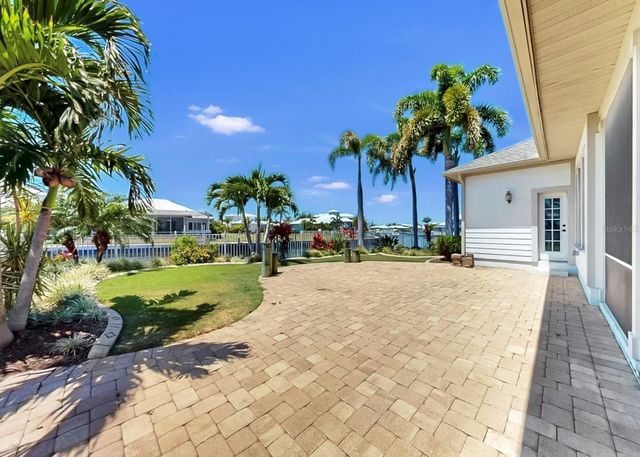 5704 SEA TROUT PLACE, Apollo Beach, FL 33572