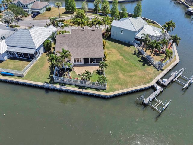 5704 SEA TROUT PLACE, Apollo Beach, FL 33572