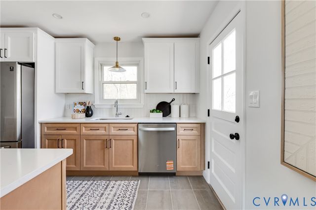 10900 London Dr, Glen Allen, VA 23060