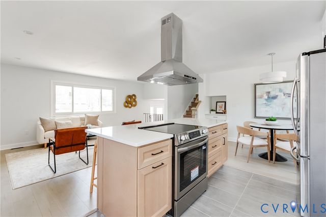 10900 London Dr, Glen Allen, VA 23060