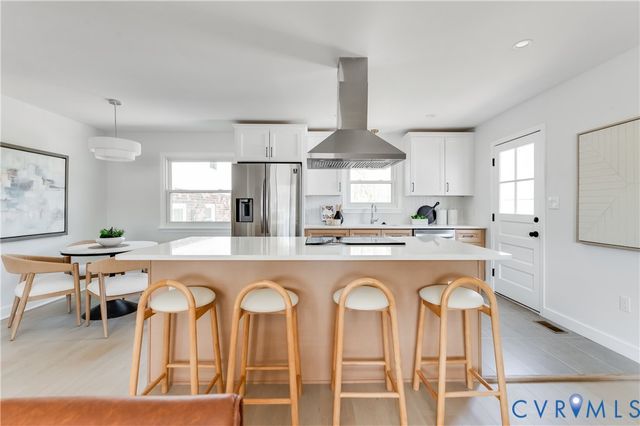 10900 London Dr, Glen Allen, VA 23060