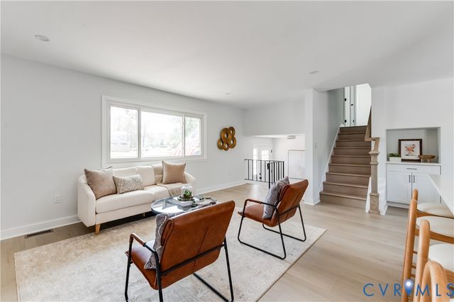 10900 London Dr, Glen Allen, VA 23060