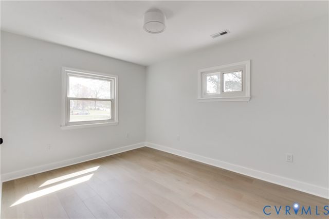 10900 London Dr, Glen Allen, VA 23060